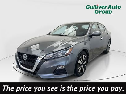 Used 2021 Nissan Altima 2.5 SV