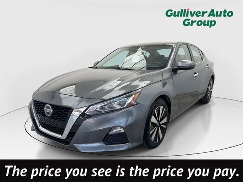 Used 2021 Nissan Altima 2.5 SV image 1