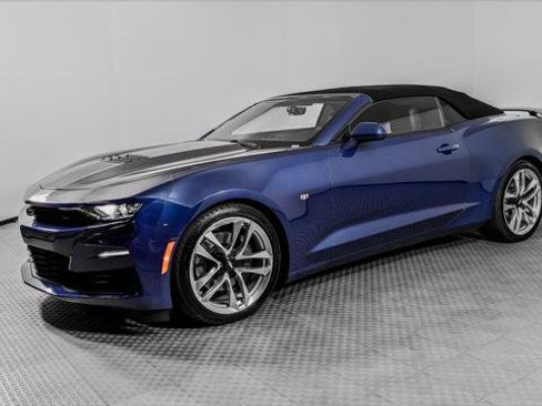 Used 2022 Chevrolet Camaro SS RWD image 33
