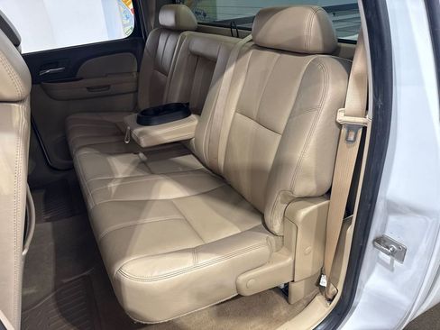Used 2008 GMC Sierra 3500 SLT w/ Convenience Package AWD/4WD image 92