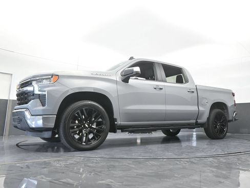 Used 2024 Chevrolet Silverado 1500 LT RWD image 56