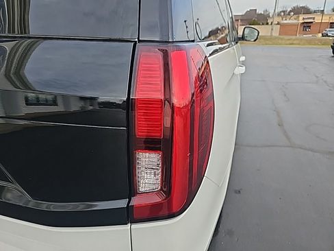 Used 2025 Ford Expedition Active image 6