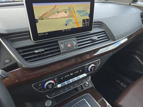 Used 2019 Audi Q5 Prestige AWD/4WD image 14