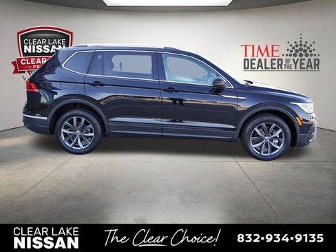 Used 2022 Volkswagen Tiguan SE FWD image 8