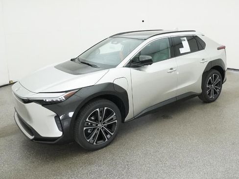 New 2025 Toyota bZ4X AWD image 36