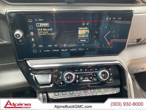 Used 2023 GMC Sierra 1500 AT4 w/ AT4 Premium Package AWD/4WD image 11