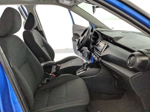 Used 2023 Nissan Kicks S FWD image 19