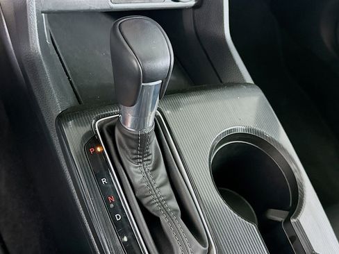 Used 2025 Honda Civic Sport image 24