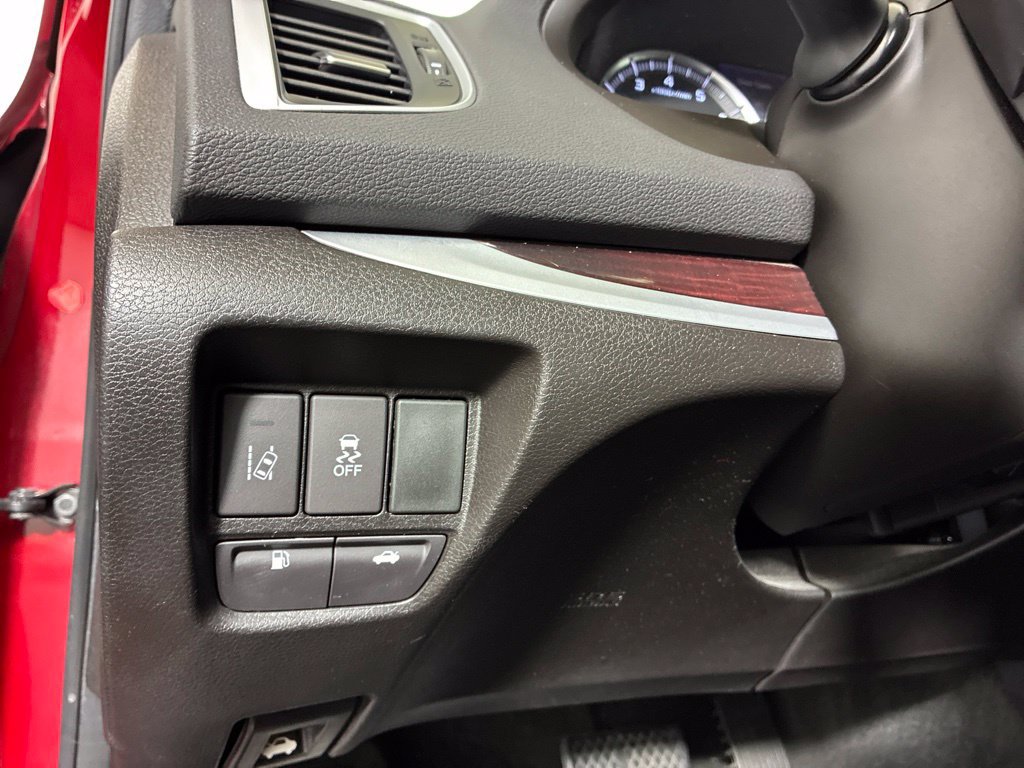 Used 2017 Acura TLX w/ Technology Package FWD image 18