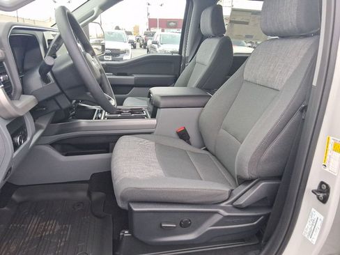 New 2026 Ford F250 XLT w/ XLT Premium Package image 10