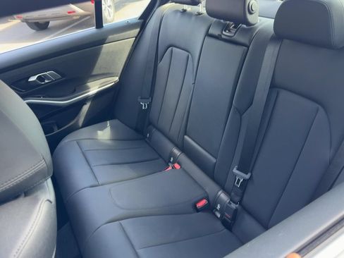 Used 2020 BMW 330i Sedan w/ Driving Assistance Package RWD image 12