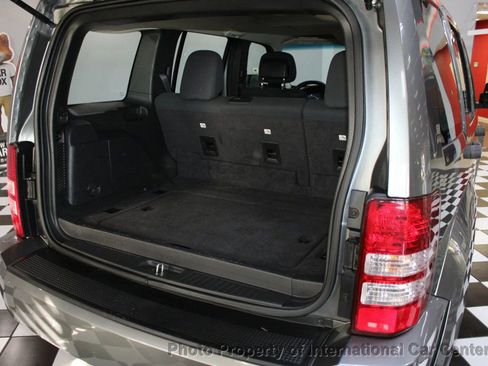 Used 2012 Jeep Liberty Sport image 21
