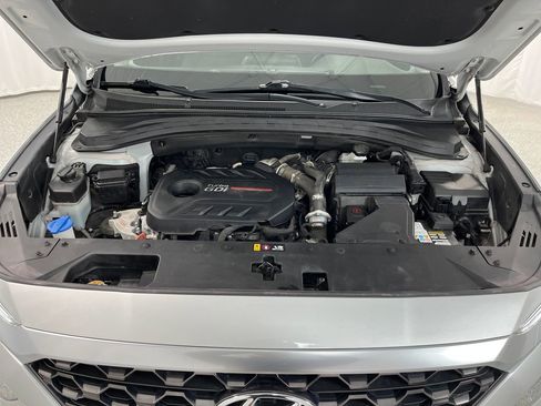 Used 2019 Hyundai Santa Fe AWD image 24