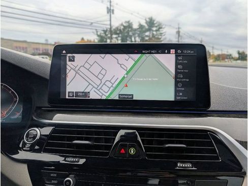 Used 2022 BMW 530i xDrive w/ M Sport Package image 24