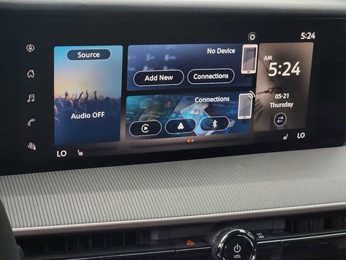 Certified 2025 Nissan Murano SV AWD/4WD image 16