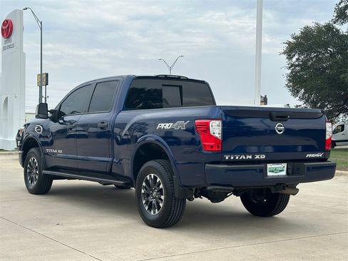 Used 2019 Nissan Titan PRO-4X w/ Pro-4x Convenience Package image 5