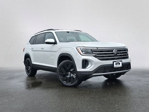 New 2026 Volkswagen Atlas SE AWD/4WD image 1