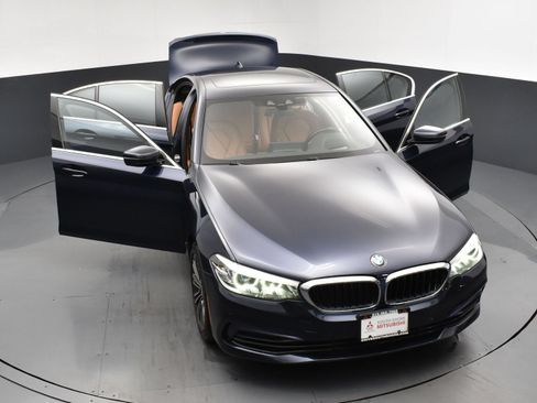 Used 2019 BMW 540i xDrive w/ Convenience Package AWD/4WD image 23