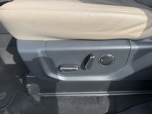 Used 2024 Ford Expedition Max Limited image 17