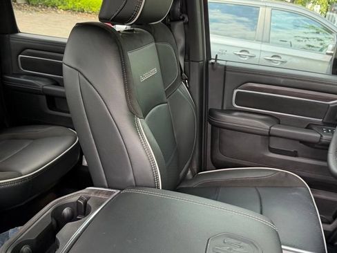Used 2025 RAM 2500 Laramie AWD/4WD image 19