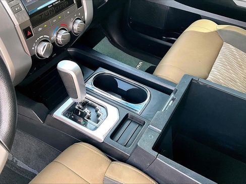 Used 2019 Toyota Tundra 2WD Double Cab image 12