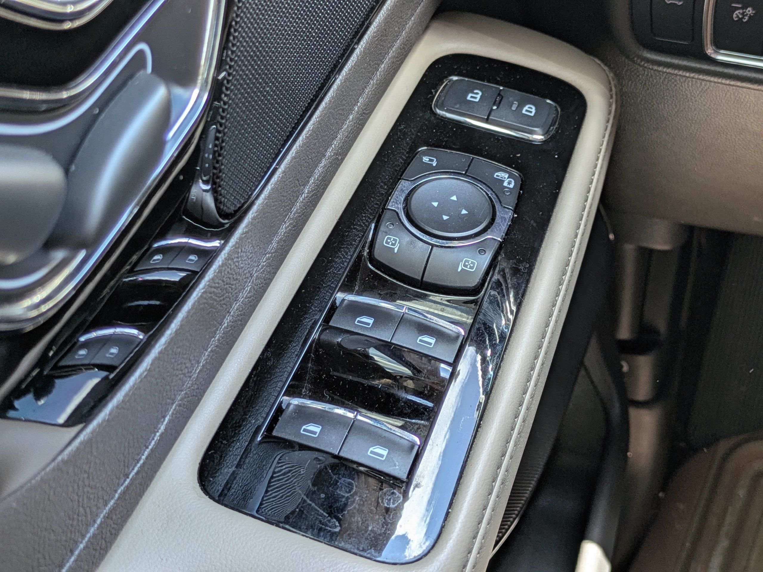 Used 2022 Lincoln Aviator Reserve RWD image 19