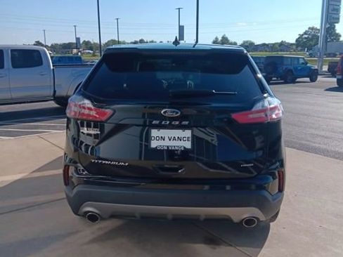 Used 2024 Ford Edge Titanium image 5