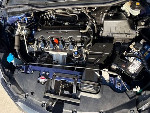 Used 2017 Honda HR-V EX image 25