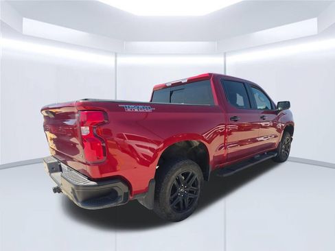 Used 2021 Chevrolet Silverado 1500 LT Trail Boss w/ Convenience Package II AWD/4WD image 8