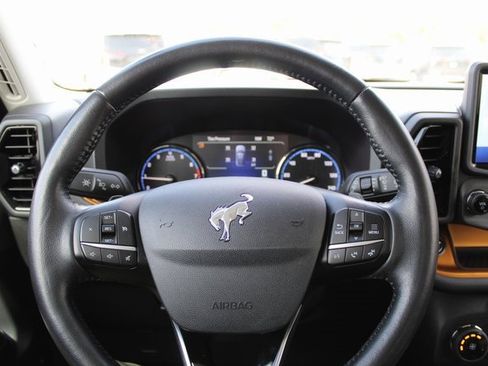 Used 2023 Ford Bronco Sport Badlands image 29