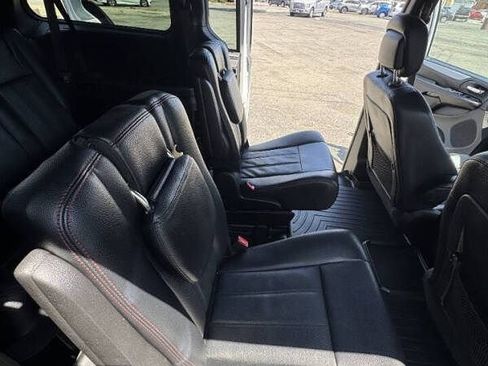 Used 2019 Dodge Grand Caravan GT FWD image 13