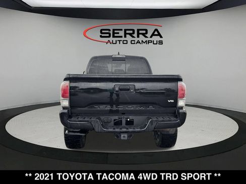 Used 2021 Toyota Tacoma TRD Sport AWD/4WD image 12
