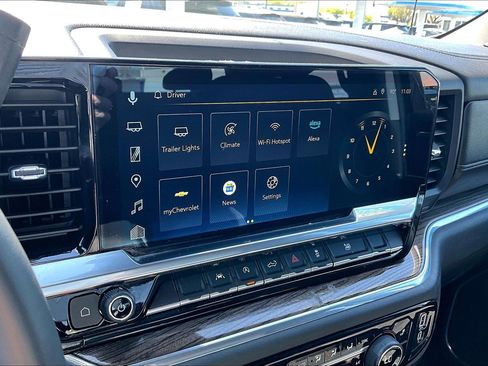 Certified 2023 Chevrolet Silverado 1500 LT RWD image 25