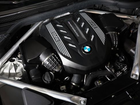 Used 2023 BMW X6 M50i w/ Executive Package image 23