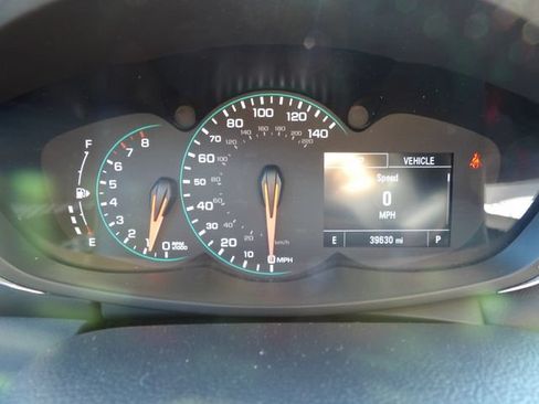 Used 2021 Chevrolet Trax LT w/ Driver Confidence Package FWD image 17