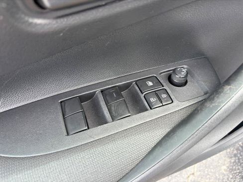 Used 2023 Toyota Corolla LE FWD image 22