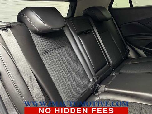 Used 2022 Buick Encore Preferred image 18