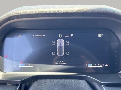 New 2025 Jeep Grand Cherokee Laredo X w/ Luxury Tech Group I image 31