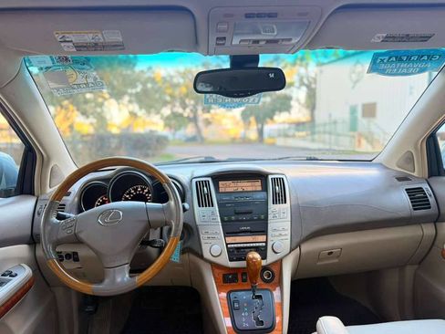 Used 2006 Lexus RX 330 AWD image 11