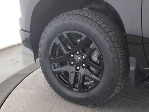 Used 2026 Chevrolet Silverado 1500 High Country w/ Midnight Edition AWD/4WD image 13