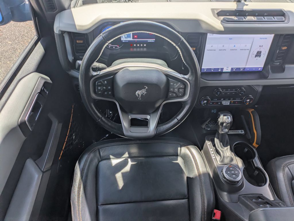 Used 2023 Ford Bronco Badlands AWD/4WD image 16