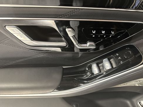 Used 2025 Mercedes-Benz S 63 AMG S image 20