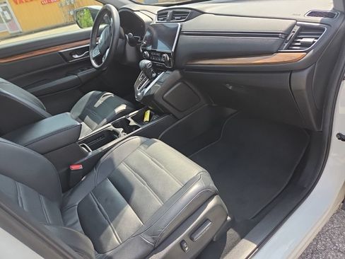 Used 2018 Honda CR-V Touring image 22