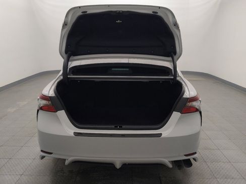 Used 2024 Toyota Camry SE image 29