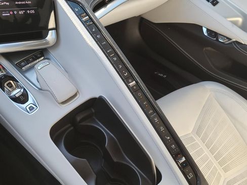 Used 2022 Chevrolet Corvette Stingray Premium Cpe w/ Z51 Performance Package image 20