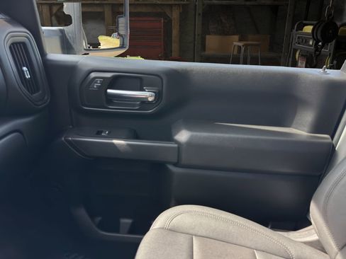 Used 2024 GMC Sierra 3500 Pro AWD/4WD image 10
