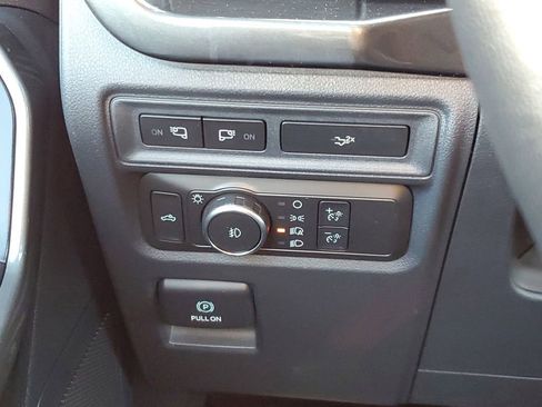 Certified 2022 Ford F150 XLT w/ Equipment Group 302A High image 12