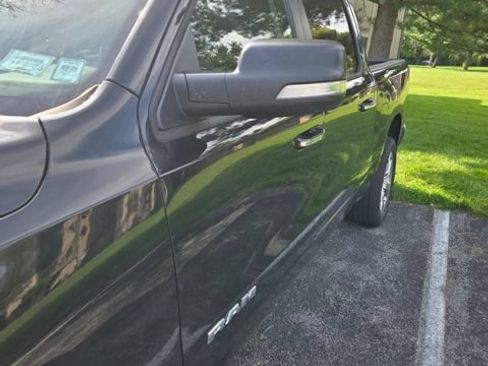 Used 2020 RAM 1500 Big Horn AWD/4WD image 12