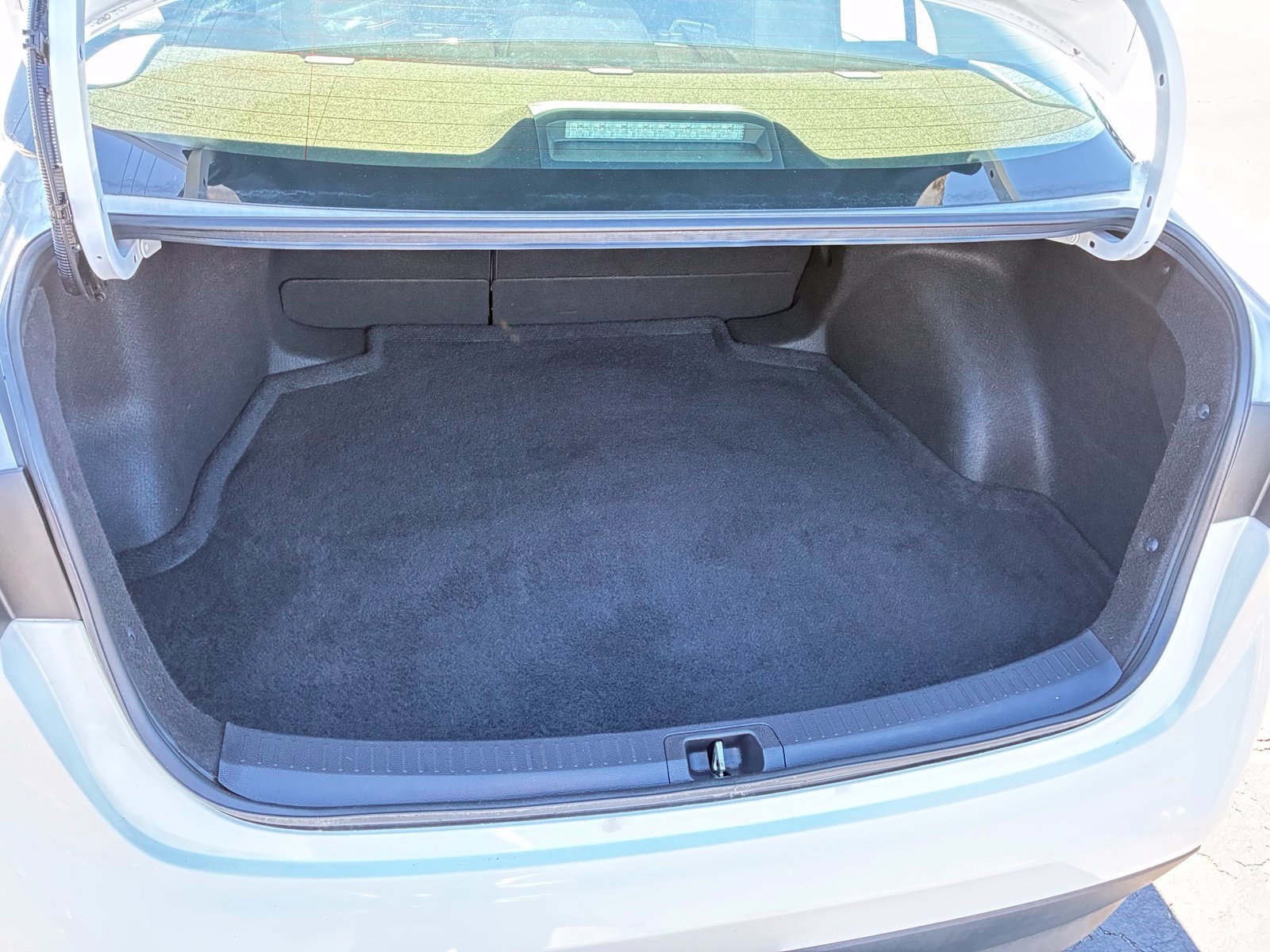 Used 2024 Toyota Corolla LE FWD image 17