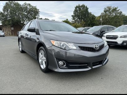 Used 2014 Toyota Camry SE